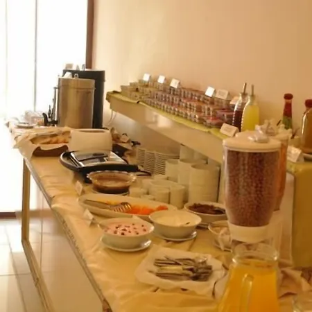 Grand Anzac Hotel
