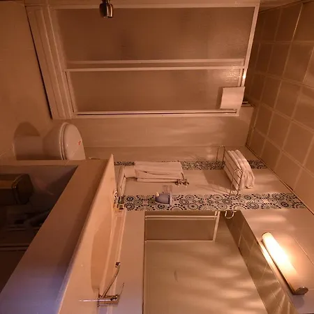 Grand Anzac מלון