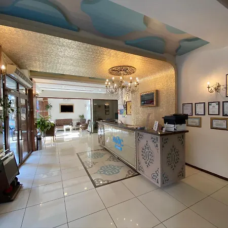 Grand Anzac מלון